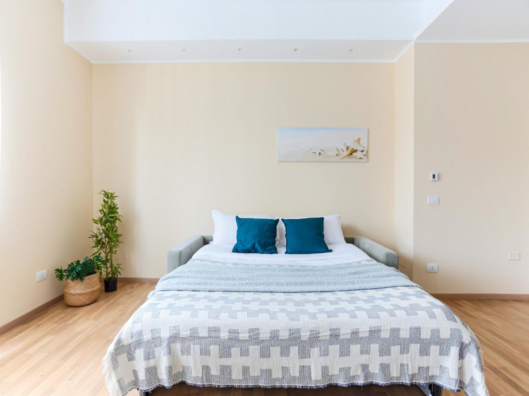 The Best Rent - Bright One-Bedroom Apartment In Corso Vittorio Emanuele II Milánó Kültér fotó