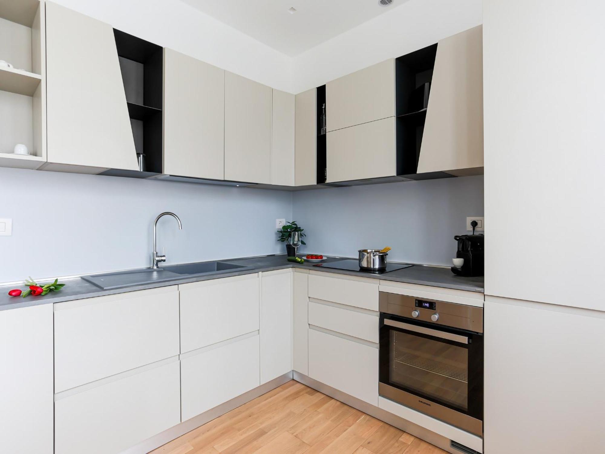 The Best Rent - Bright One-Bedroom Apartment In Corso Vittorio Emanuele II Milánó Kültér fotó