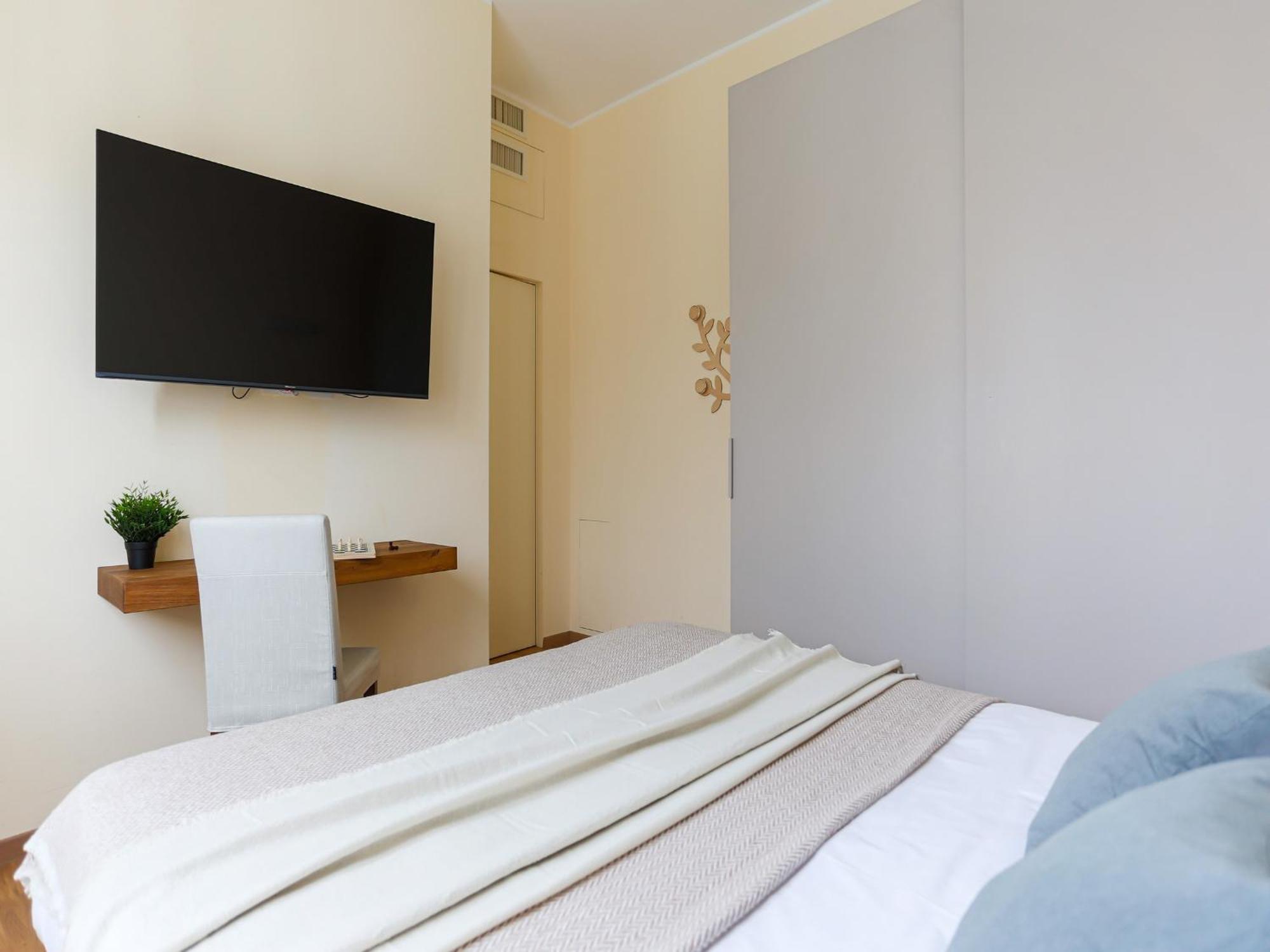 The Best Rent - Bright One-Bedroom Apartment In Corso Vittorio Emanuele II Milánó Kültér fotó